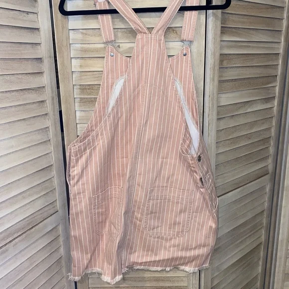 AE overall dress - Picture 2 of 4